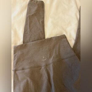 Beyond yoga birch leggings